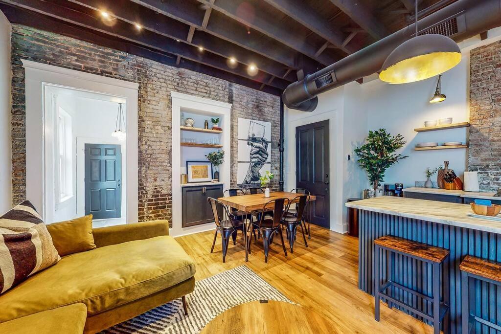 Luxury 8 Bed/4 Ba Nulu Home Private Yard/Parking Louisville Kültér fotó