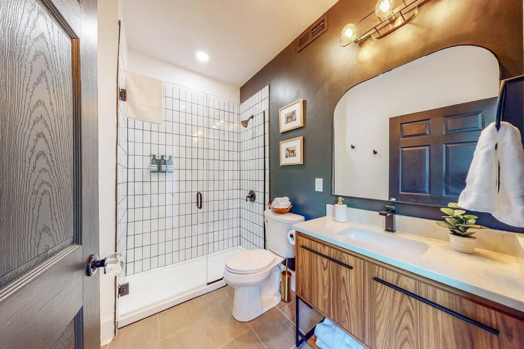 Luxury 8 Bed/4 Ba Nulu Home Private Yard/Parking Louisville Kültér fotó