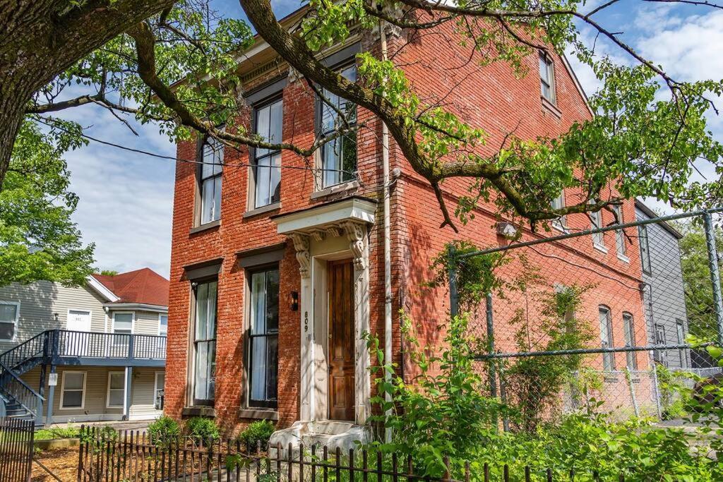 Luxury 8 Bed/4 Ba Nulu Home Private Yard/Parking Louisville Kültér fotó