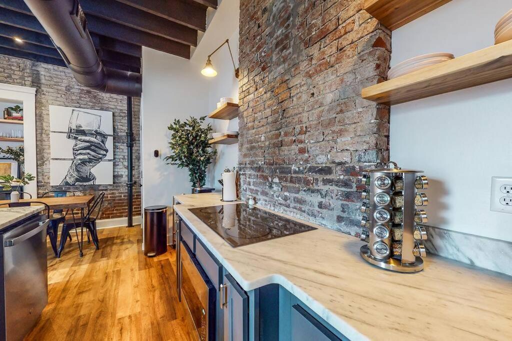Luxury 8 Bed/4 Ba Nulu Home Private Yard/Parking Louisville Kültér fotó