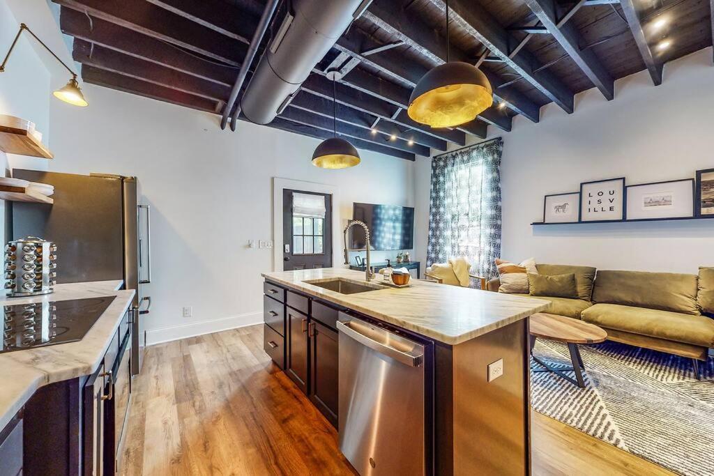 Luxury 8 Bed/4 Ba Nulu Home Private Yard/Parking Louisville Kültér fotó